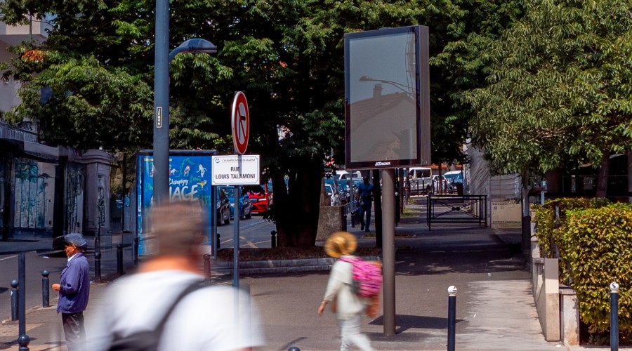 Nouveaux mobiliers urbains